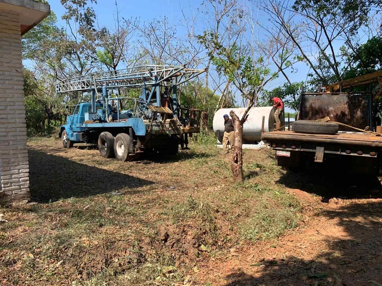 Buscan agua para nuevo pozo en Oteapan: Berlín