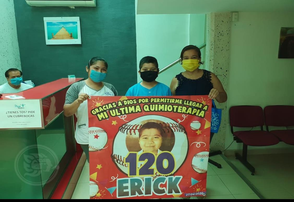 Erick, niño de Minatitlán, enfrenta su quimioterapia 120