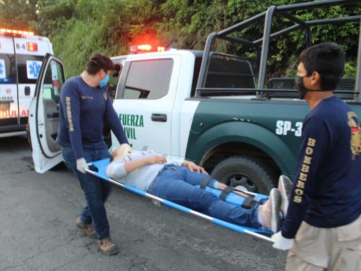 En Martínez de la Torre, conductor de camión de pasajeros se queda dormido al volante