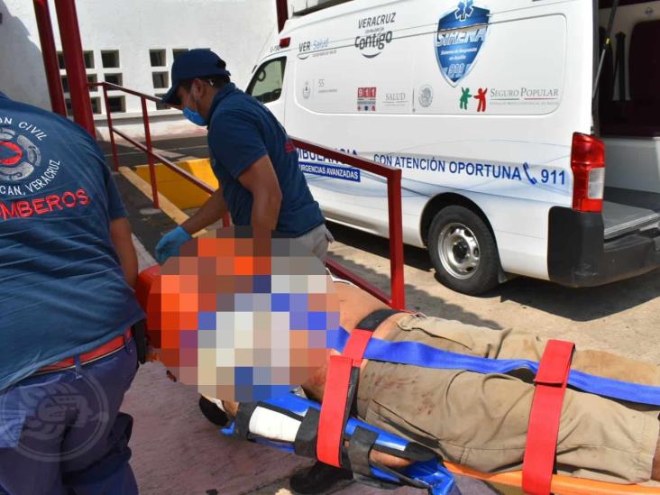 Ganadero fallece en fatal volcadura en camino de Acayucan