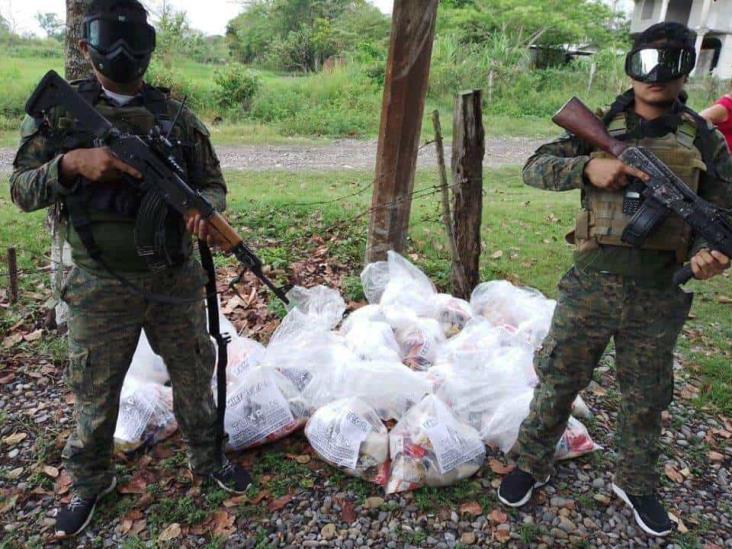 En feudos del PAN, narco entrega más despensas en Veracruz