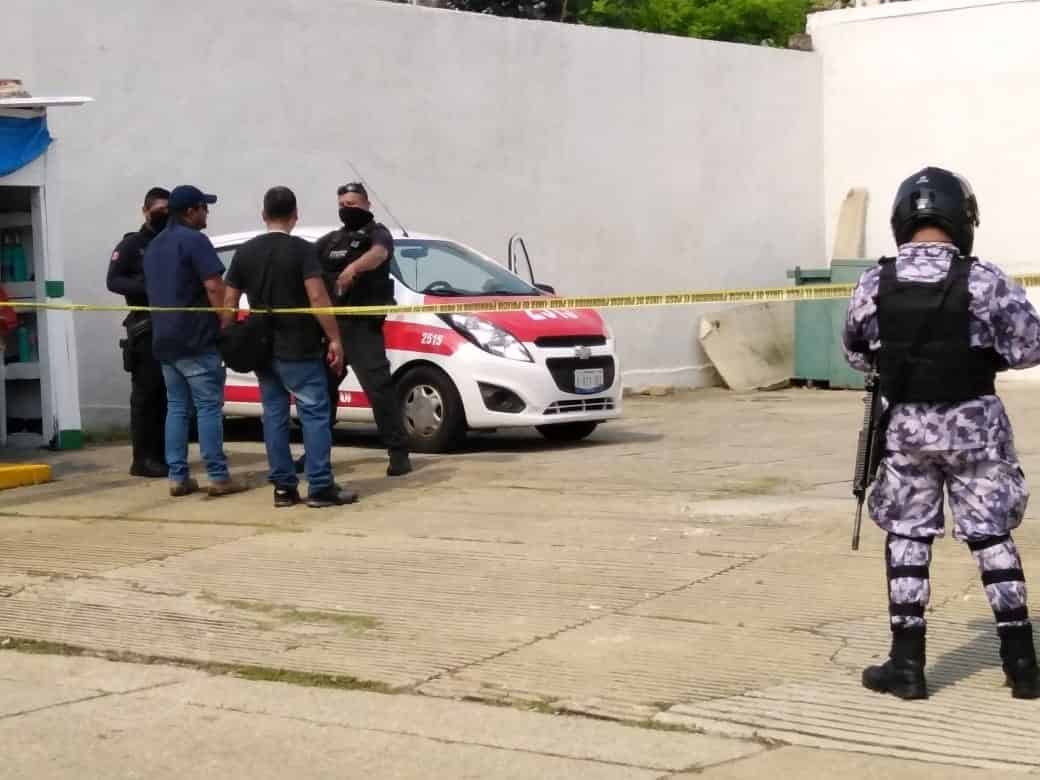 Identifican a taxista infartado en Coatzacoalcos