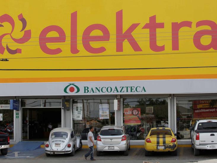 Elektra continúa en servicio pese a decreto de cierre