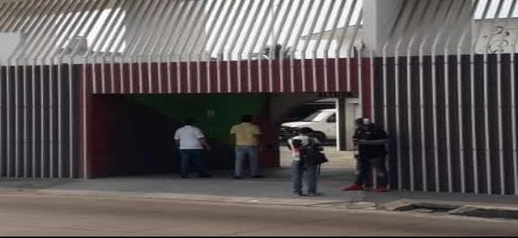 Hallan muerto a hombre al interior de motel en Veracruz