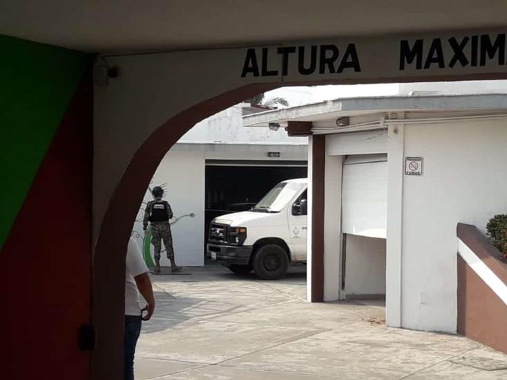 Hallan muerto a hombre al interior de motel en Veracruz
