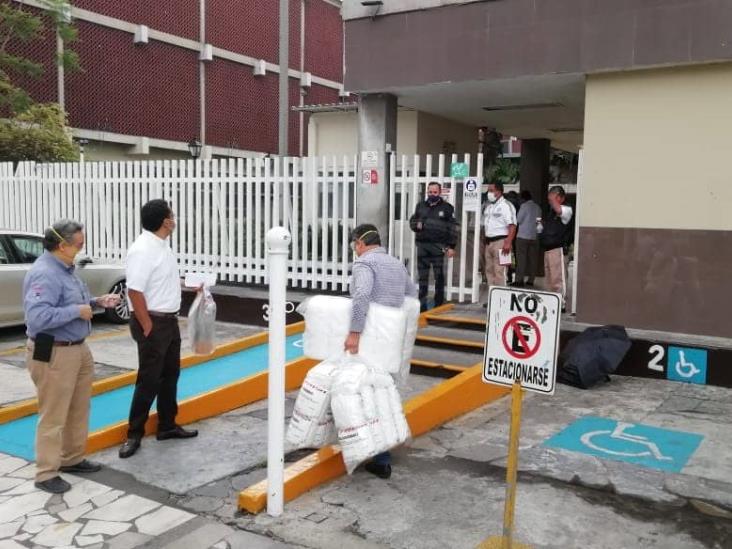 Donan más insumos médicos al IMSS en Orizaba