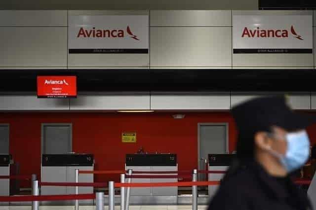 Se declara en quiebra aerolínea Avianca Holdings por pandemia