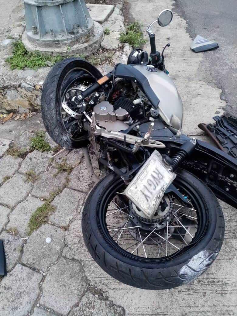 Motociclista pierde la pierna tras accidente en carretera Córdoba- Veracruz