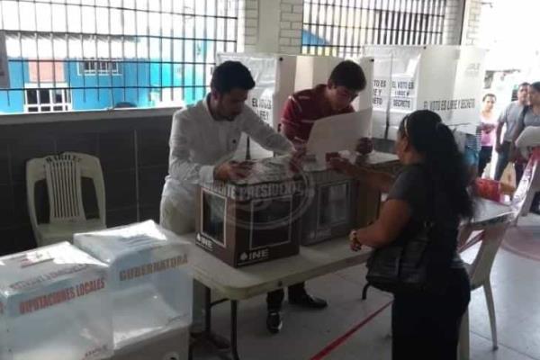 Reforma electoral en Veracruz ahorraría hasta 800 mdp, afirman