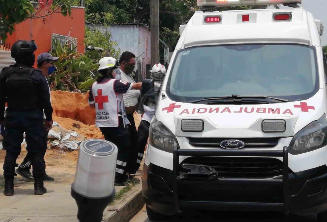 Cae de un techo mientras impermeabilizaba en Coatzacoalcos