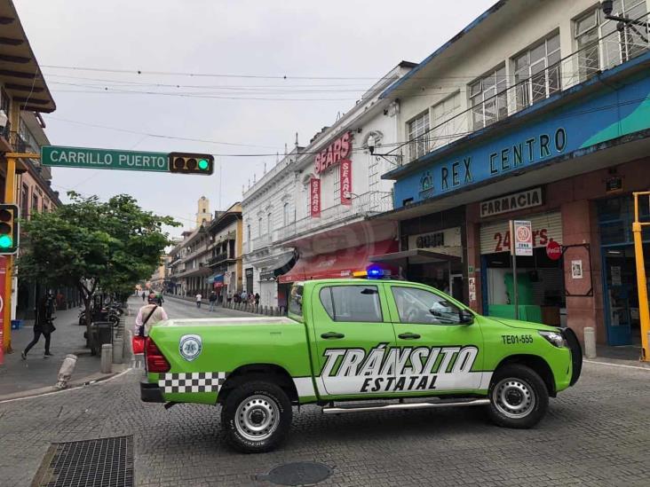 #QuédateEnCasa: Instalan filtros sanitarios en el centro de Xalapa