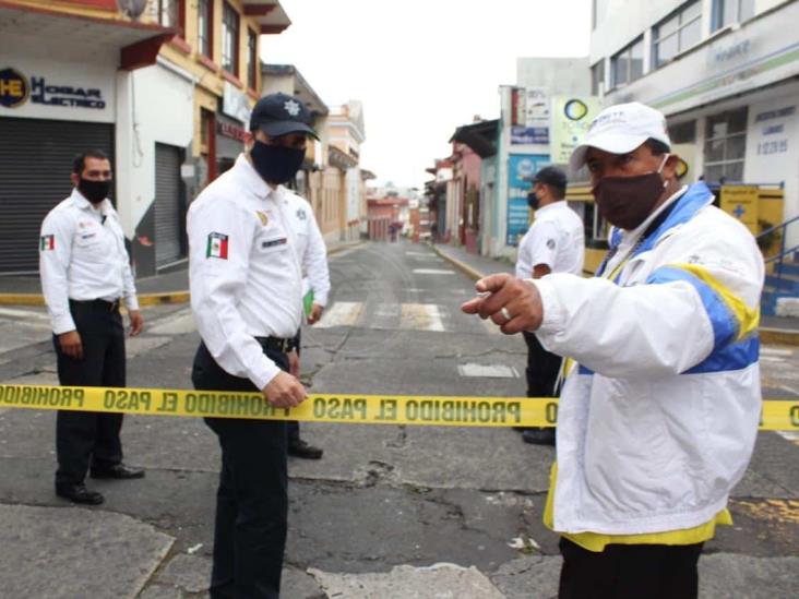 #QuédateEnCasa: Instalan filtros sanitarios en el centro de Xalapa