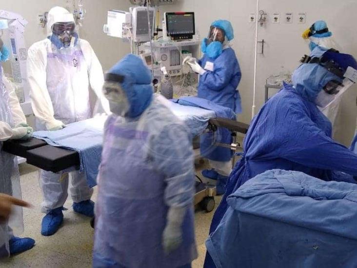 Nace bebé en hospital del IMSS en medio de pandemia del coronavirus