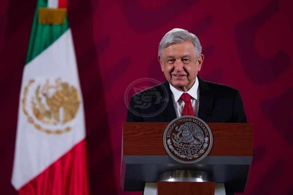 Informa AMLO adelantos de proyectos del Tren Maya, AICM y Dos Bocas