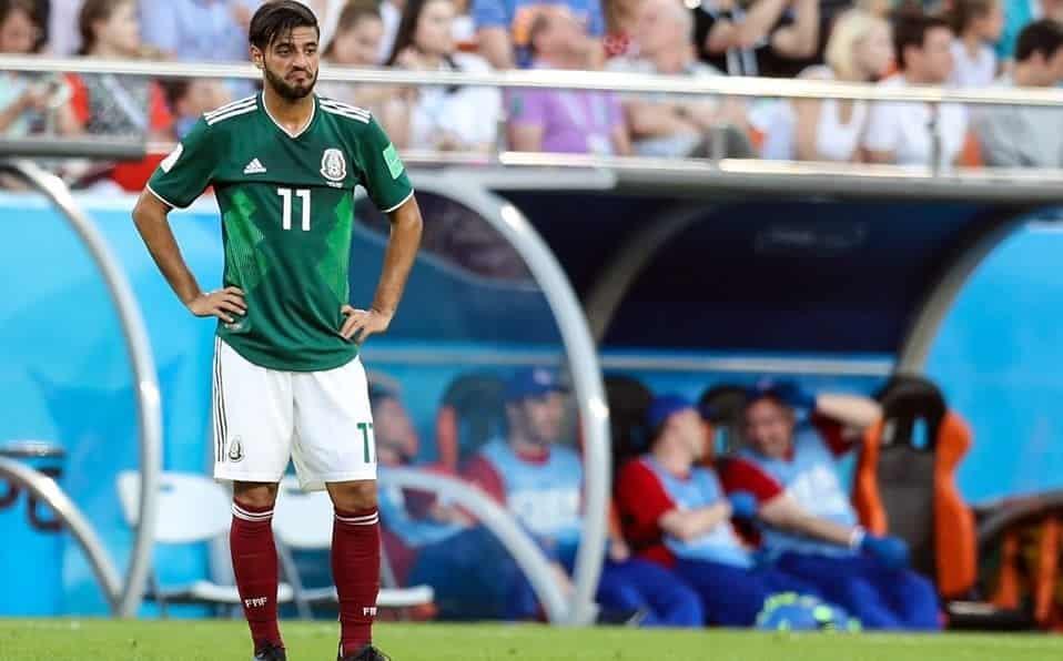 Carlos Vela dona playera del Tri y asegura que podría no usarla más