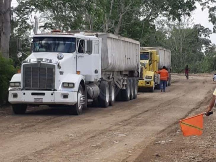 Acusan favoritismos en asignación de obras en Tihuatlán