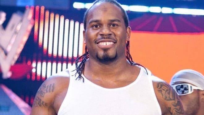 Shad Gaspard, exluchador de WWE muere por salvar a su hijo