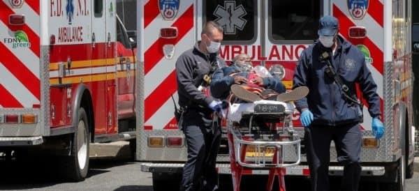 Registra NY menos de 100 muertes diarias por Covid-19 por primera vez desde Marzo