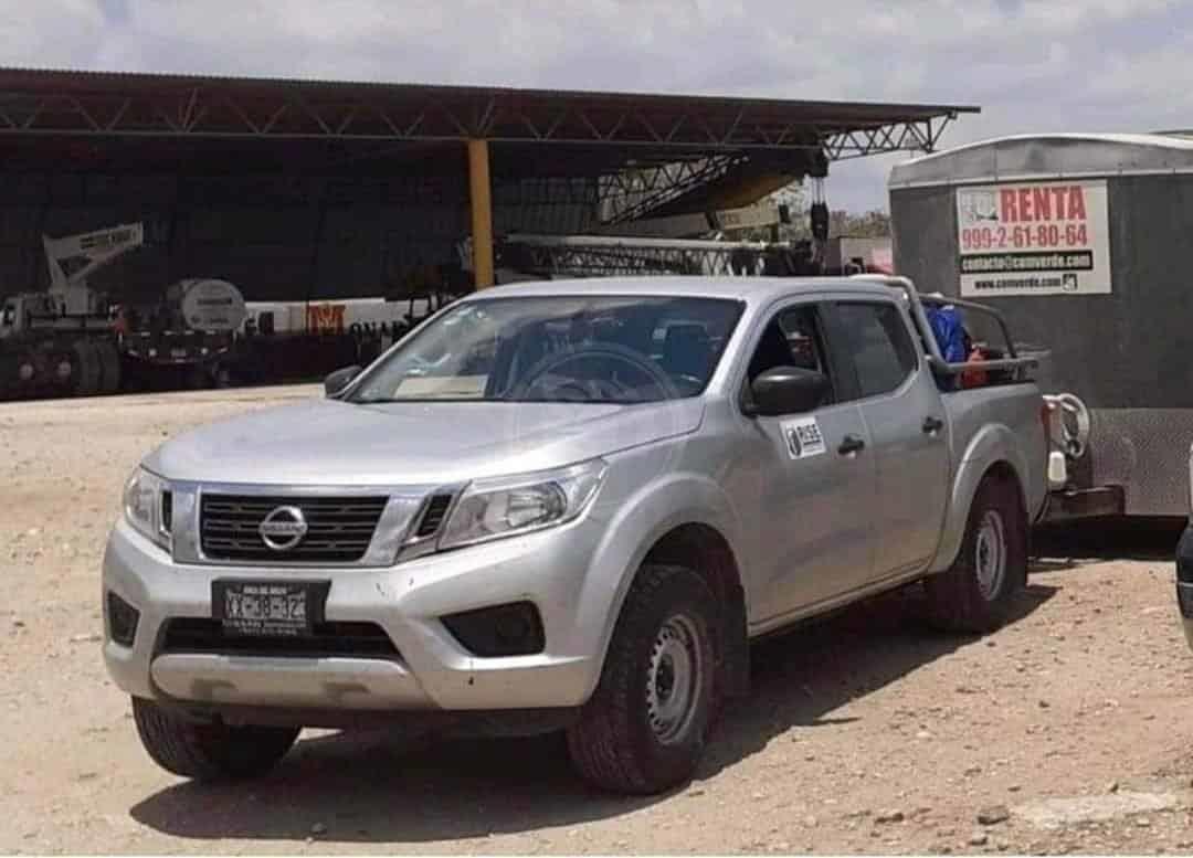 Roban una camioneta en el tramo rumbo al poblado Chicozapote