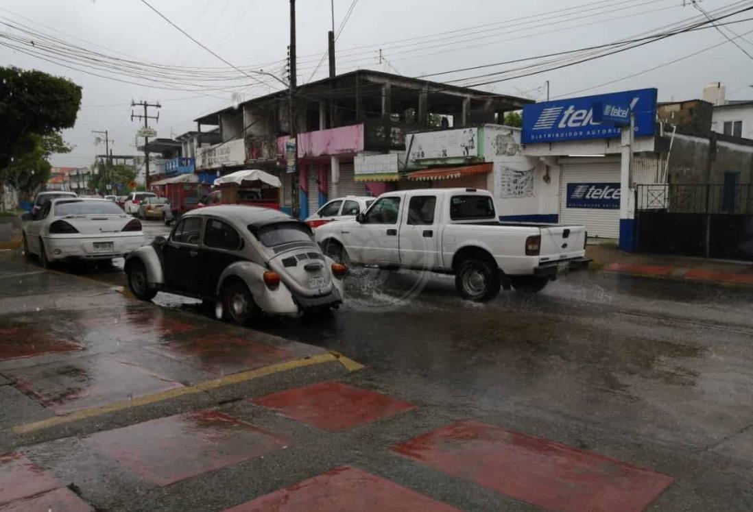 Continuarán las lluvias, PC alerta a nanchitecos asentados en márgenes de ríos