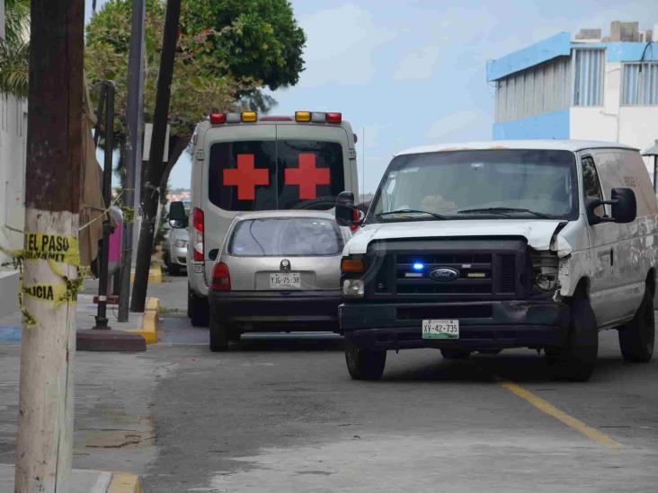 Por covid-19, muere hombre a las afueras del Hospital en Veracruz