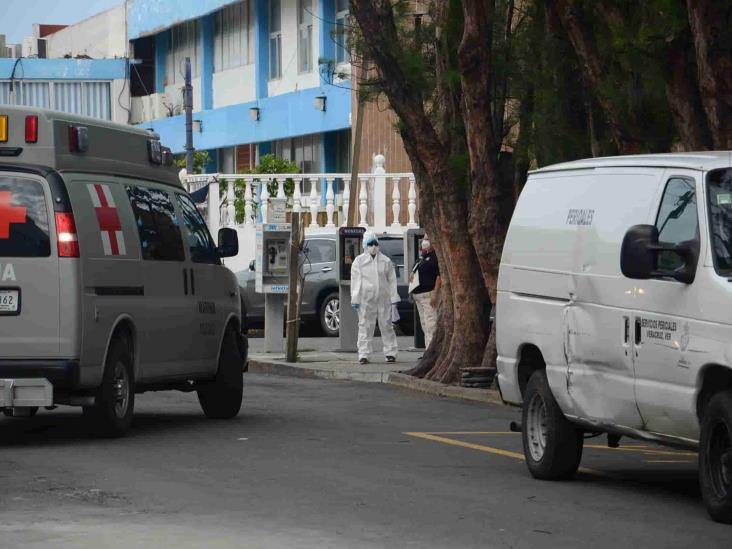 Por covid-19, muere hombre a las afueras del Hospital en Veracruz