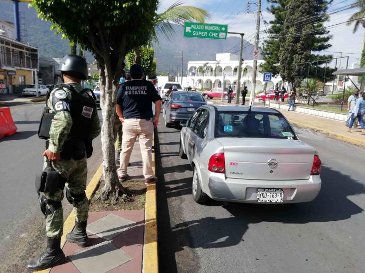 Ayuntamiento instala cerco sanitario en centro de Nogales