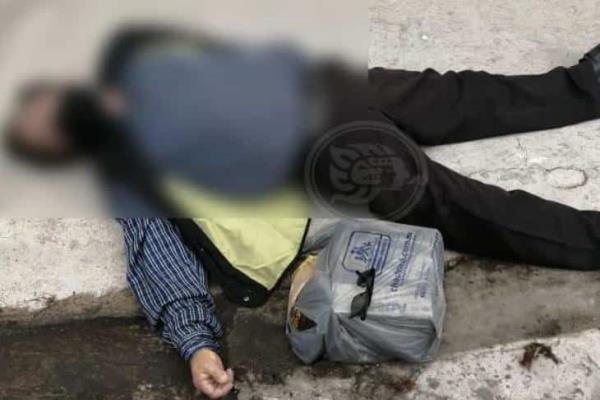 Muere hombre tras sufrir un infarto en calles de Xalapa