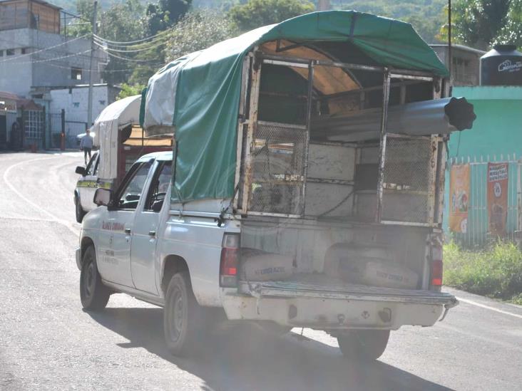 Atienden reclamo de concesiones para transporte mixto rural en Huatusco