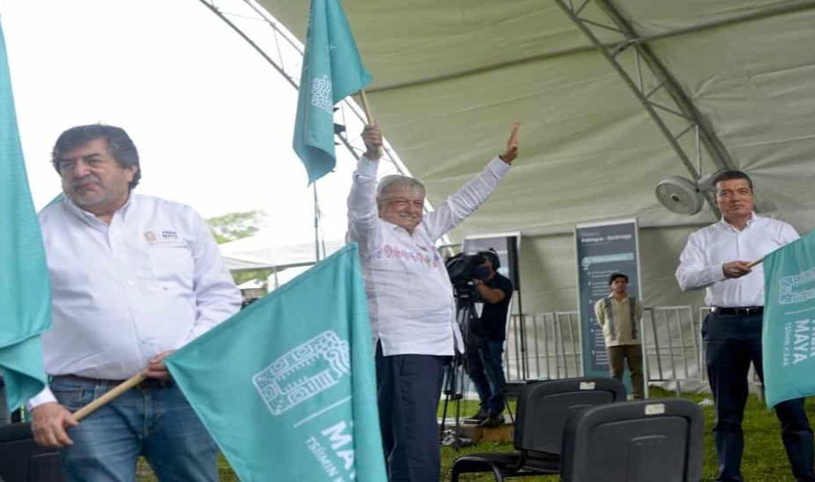 Da AMLO banderazo al primer tramo del Tren Maya en Chiapas