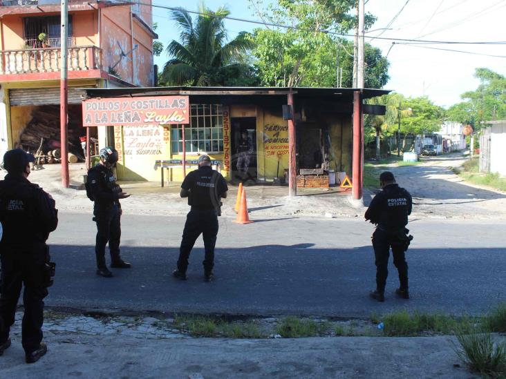 Ataque armado en pollería de Agua Dulce; dos empleados baleados