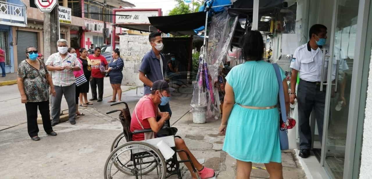 Personas en situación de calles en Agua Dulce,  desamparados en contingencia