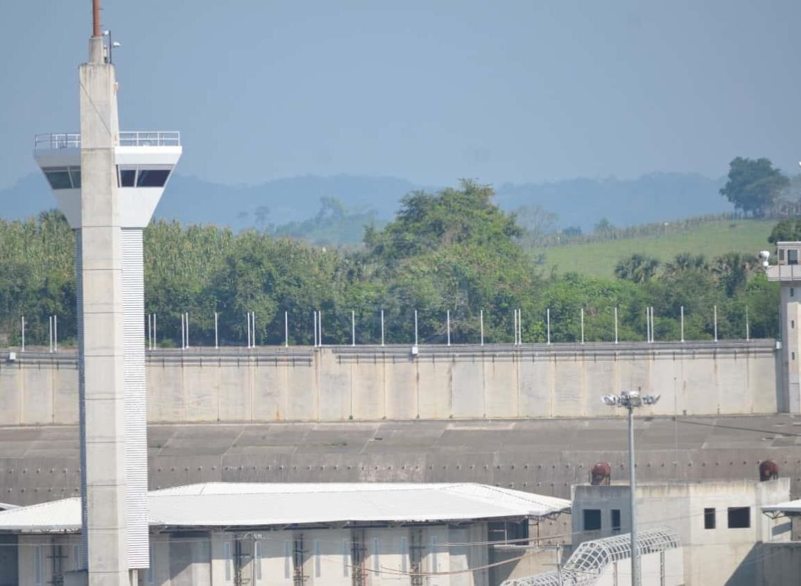 Penal en Papantla y conservación de carretera Coatza-Villa, obras para 2022