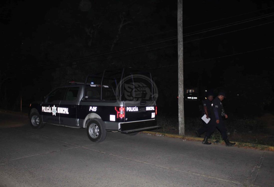 Rafaguean domicilio en Agua Dulce; dos resultan lesionados