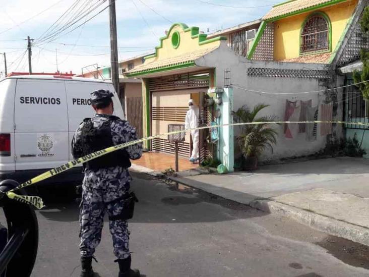 Hallan a hombre sin vida al interior de su vivienda en Infonavit Los Volcanes