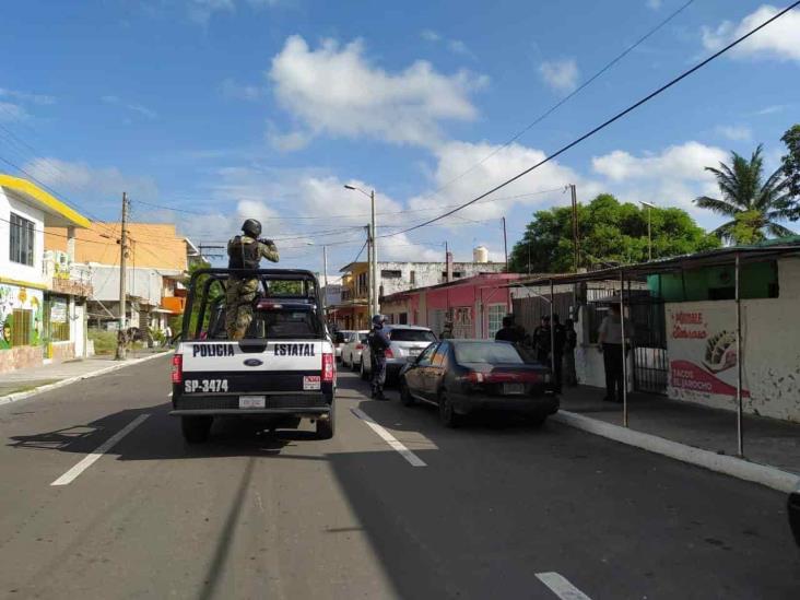 Roban camioneta particular a elemento de la Guardia Nacional en Boca del Río