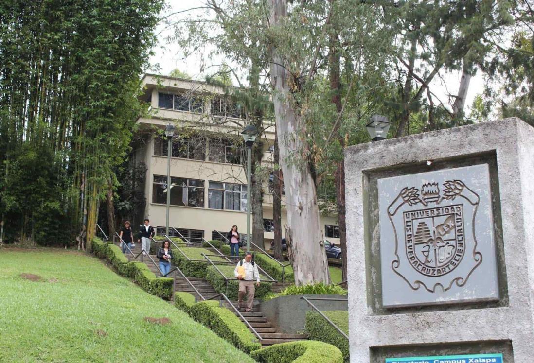 Da a conocer UV nuevas fechas para examen de admisión