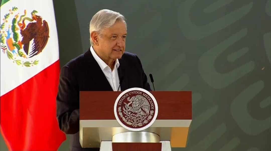 Pide AMLO estar atentos a réplicas tras fuerte sismo