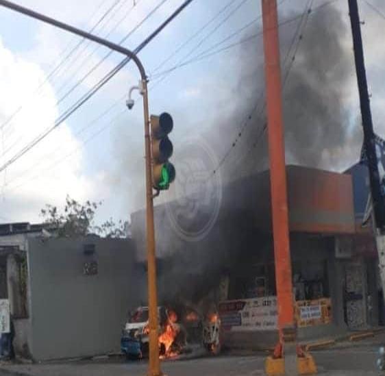 Se incendia vehículo en Córdoba