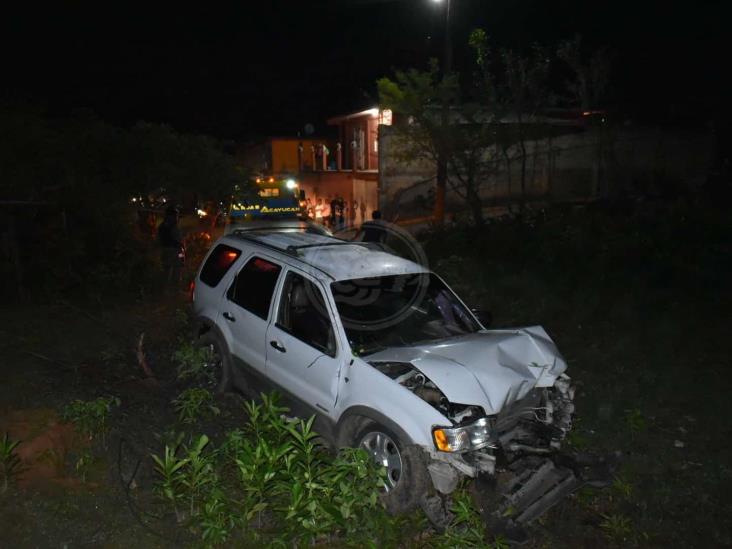 Oficial de la Naval evade retén de la Marina en Acayucan y se accidenta