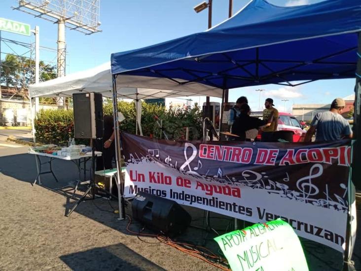 En Veracruz músicos instalan centro de acopio para recaudar alimento ante pandemia