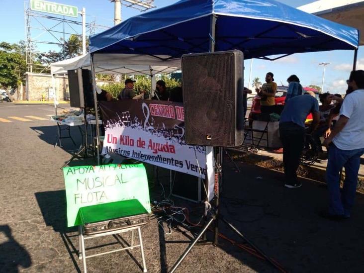 En Veracruz músicos instalan centro de acopio para recaudar alimento ante pandemia