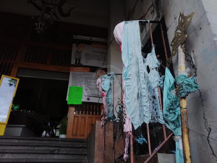 Incendian altar a la virgen ubicado en mercado San José de Xalapa