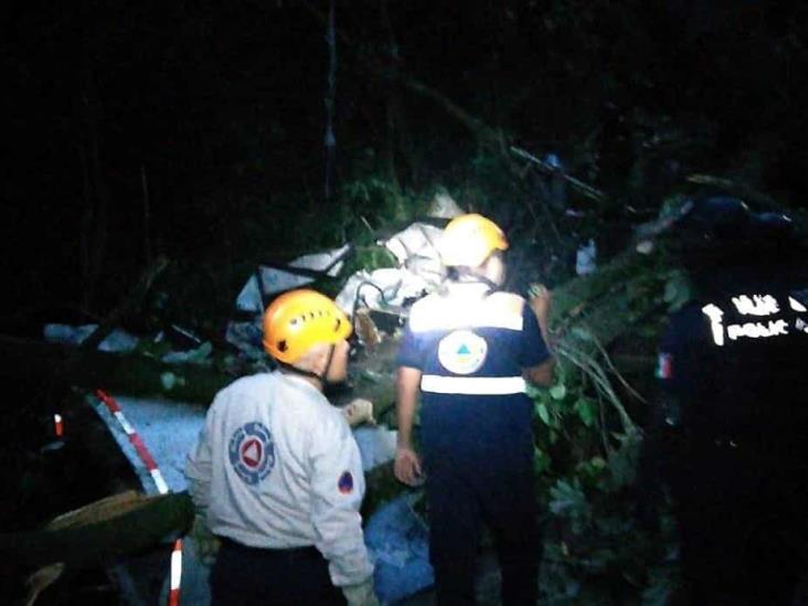 Identifican cuerpo de trailero que murió en el barranco del Metlac