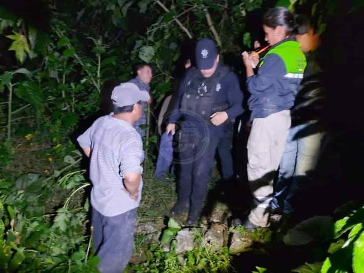 Sujetos con vestimenta militar lo ejecutan delante de su madre en Tehuipango