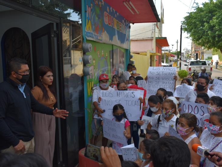 Maltrato a hermanos de Toñito sin ser denunciado ante FGE