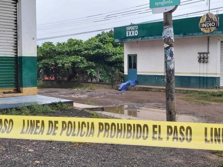 Encuentran cuerpo de hombre sin vida en Martínez de la Torre