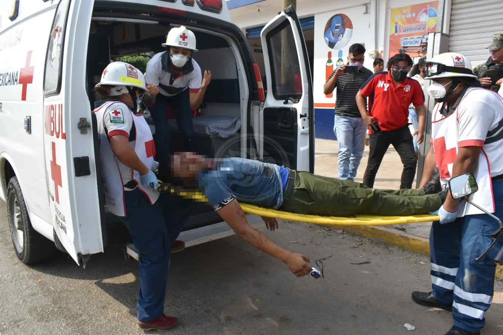 Tras ataque a balazos en Acayucan, muere empleado de Limpia Pública de Sayula