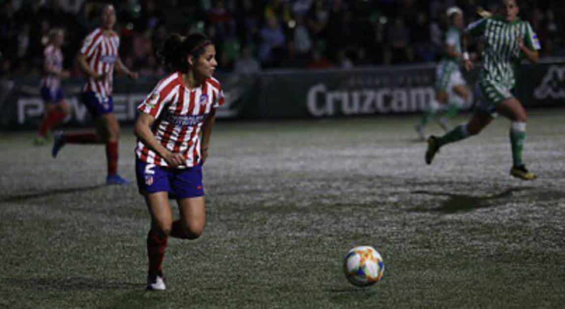 Kenti Robles llega al Real Madrid y desata polémica
