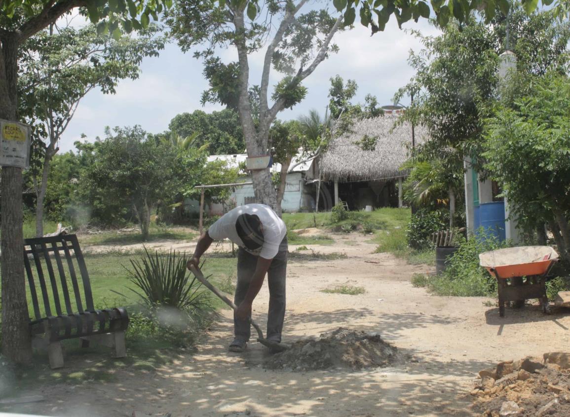 Bloquean paso hacia el Ejido El Pajaral de Las Choapas 